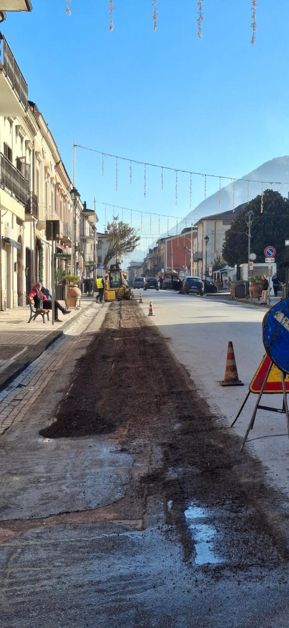 Cervinara. Finalmente si sistemano strade interessate da passaggio Fibra - 