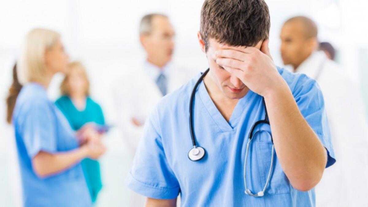 Asl condannata a risarcire 50.000 euro per intervento tiroideo non necessario - 