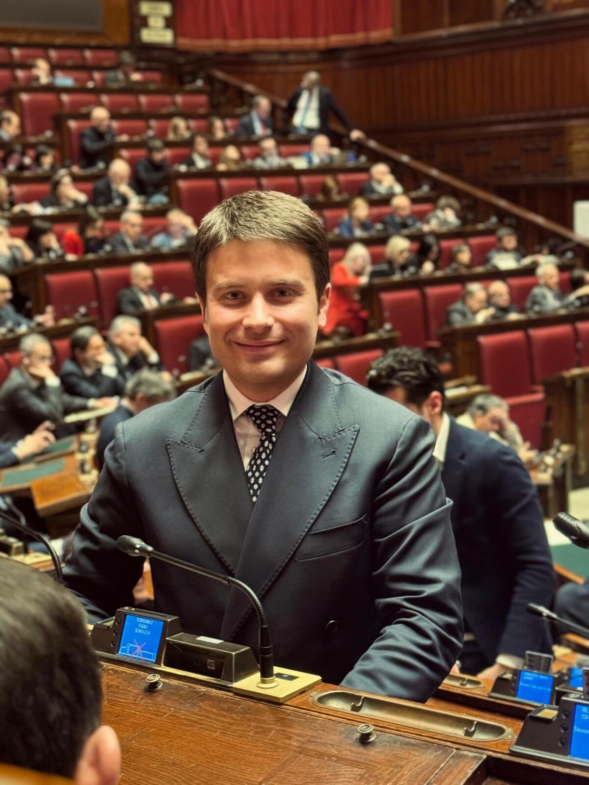 Scuola: Rubano annuncia interrogazione su accorpamento istituti comprensivi “Moscati” e “Sant’Angelo a Sasso” di Benevento - 