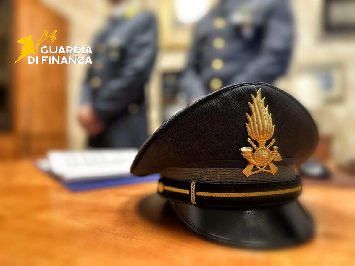 Benevento. Riciclaggio, autoriciclaggio e reati fiscali, coinvolte 5 persone. - 