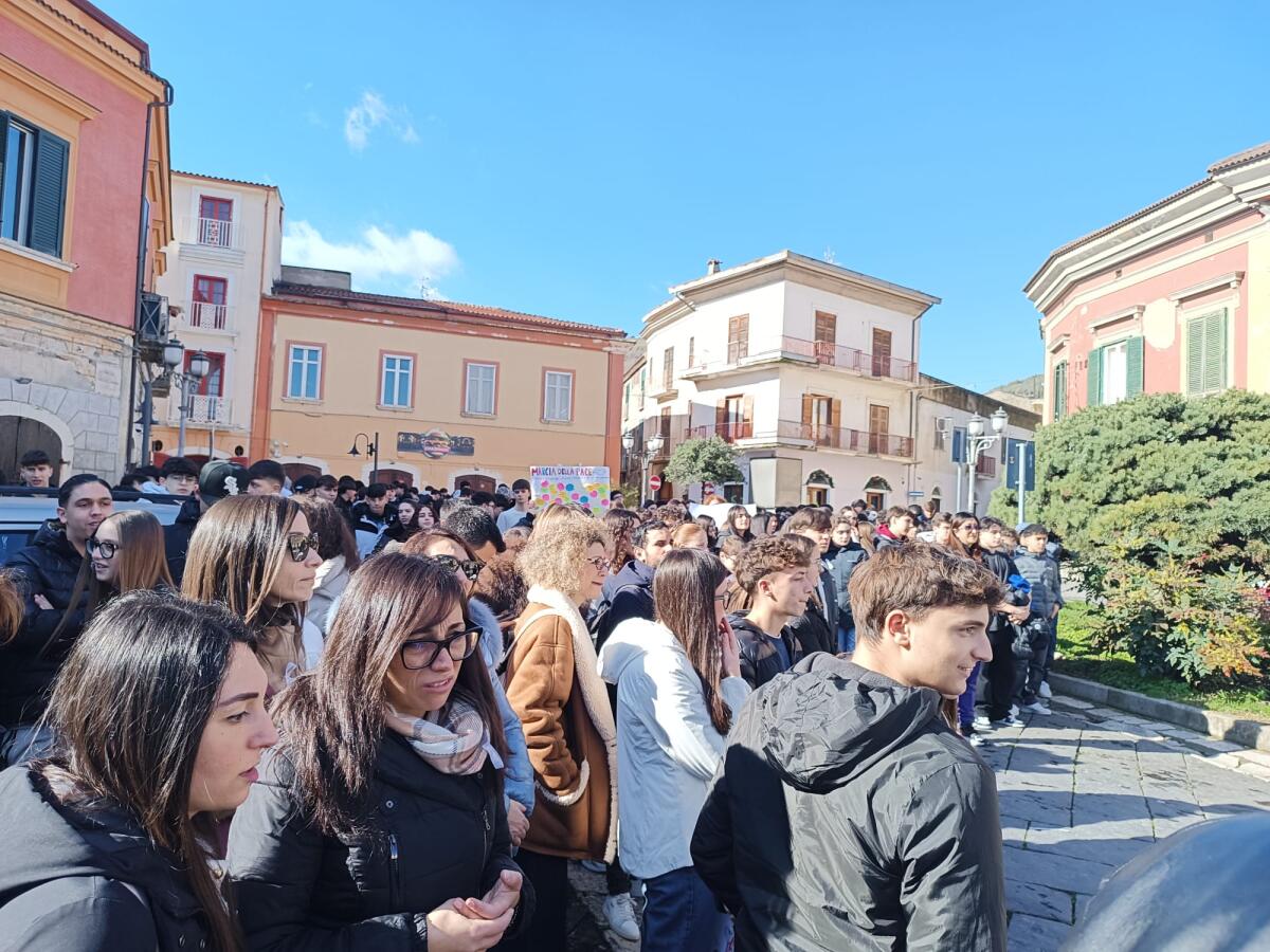 Il successo della Marcia della Memoria dell’IIS “A. Lombardi” di Airola - 