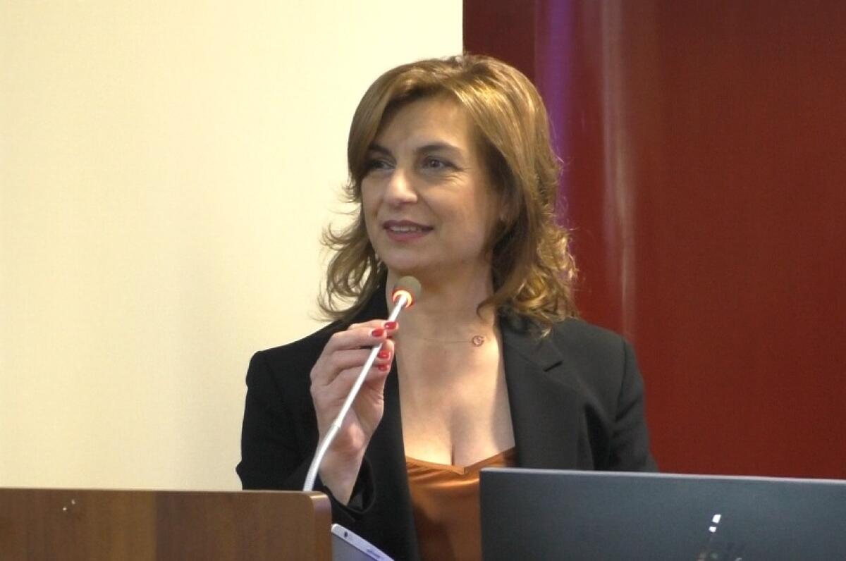 Paziente oncologica per nove giorni su una barella, la Direttrice Generale del San Pio si scusa con la famiglia. - 