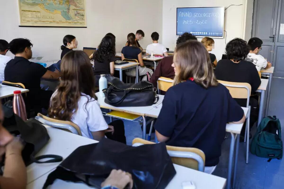Ministero Istruzione, accertamenti sulle schedature dei docenti - 
