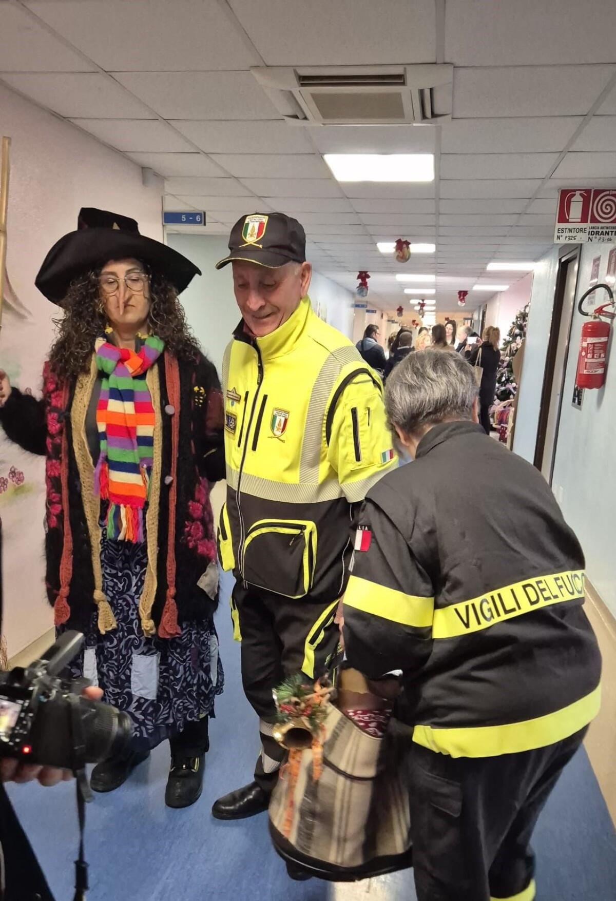 La Befana nel Reparto di Pediatria del San Pio - 