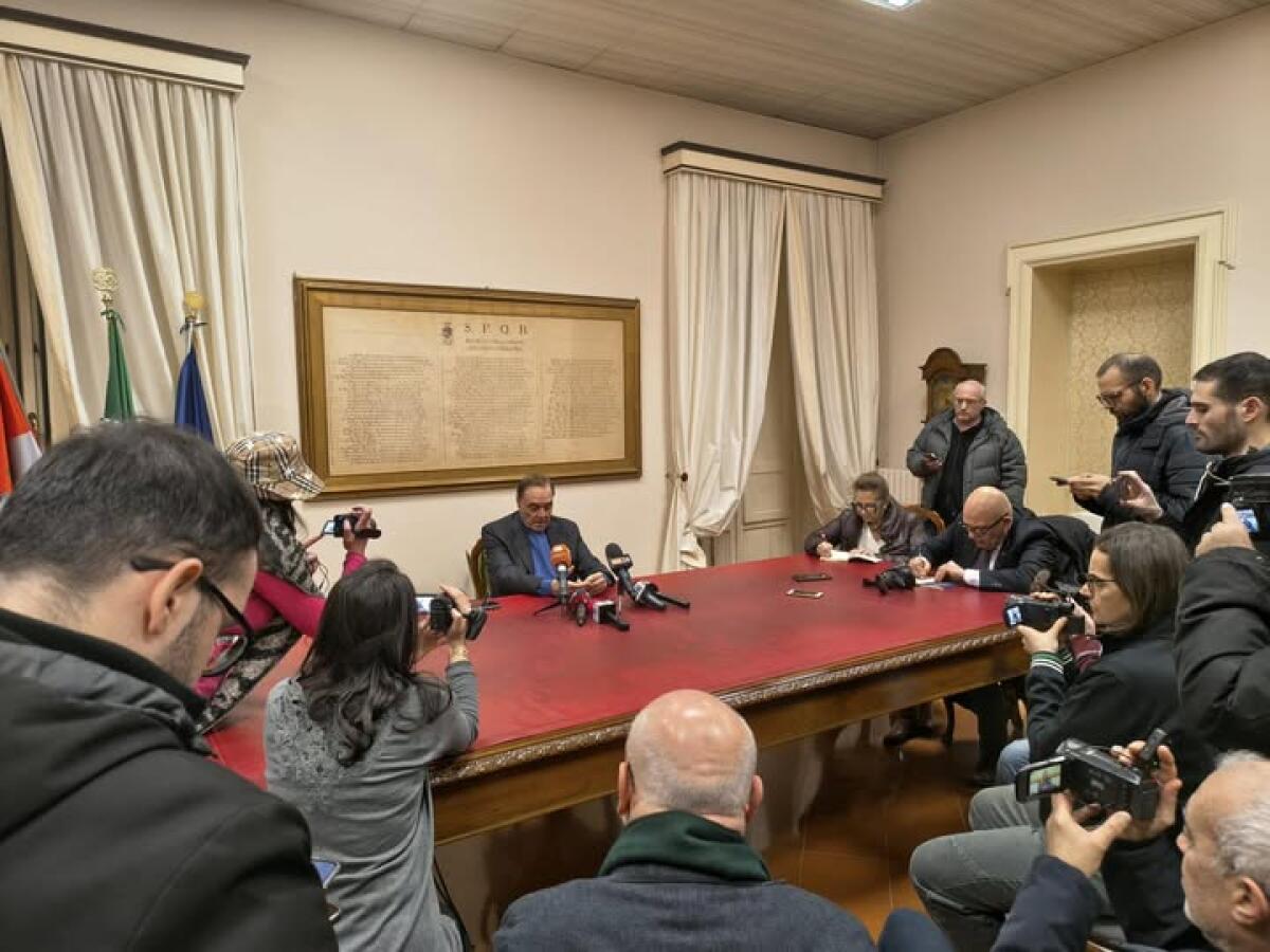 Mastella incontra la direttrice generale del San Pio. - 