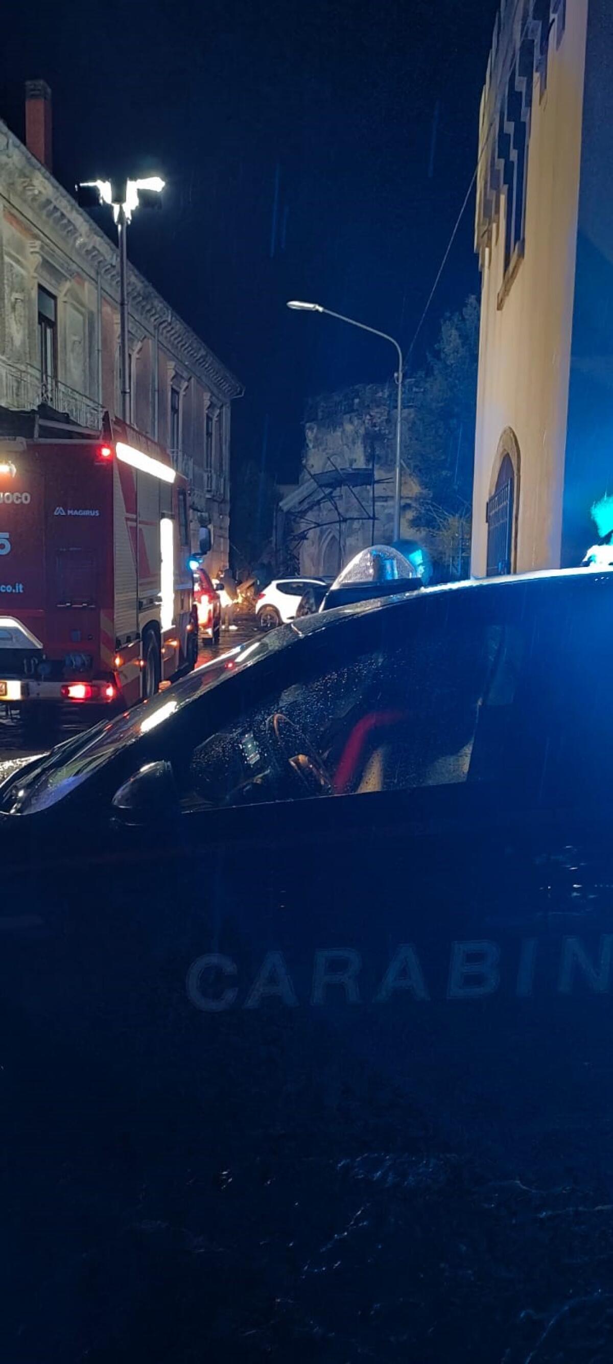 Forino. Crolla una palazzina disabitata - 