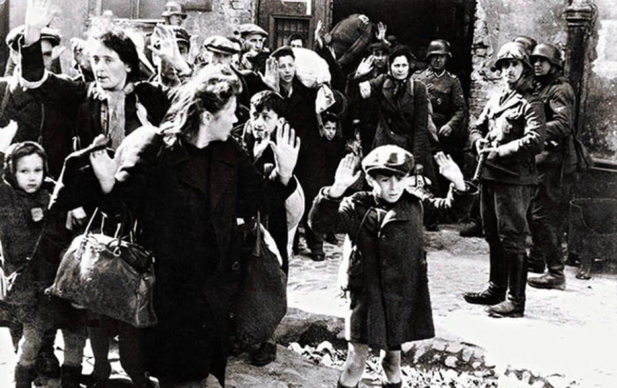 L’Eclissi della Memoria: Perché il “Mai Più” è la sfida più difficile del XXI secolo - 