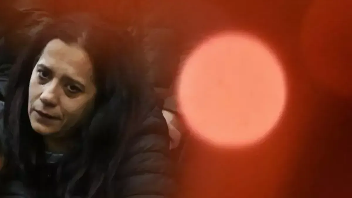 Cuore spezzato: la mamma sceglie l'amore oltre la cura - 