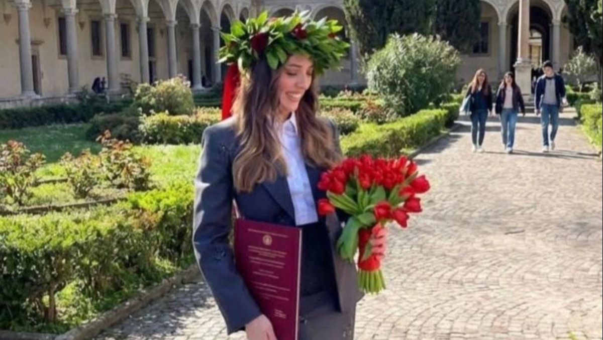 Mara Vitagliano: 110 e lode in Biologia alla Federico II - 