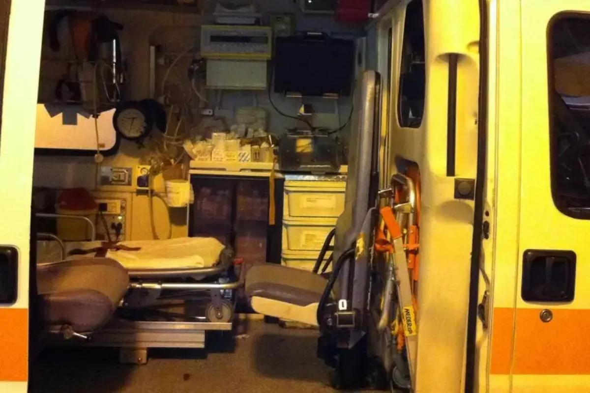 Schiacciato tra i tir: muore a 24 anni - 