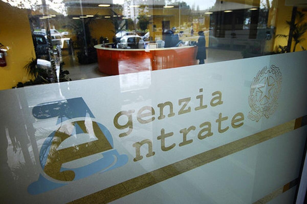 Agenzia delle Entrate: Nel 2025 scoperti 200mila evasori totali, 86mila ignoti all’erario. - 