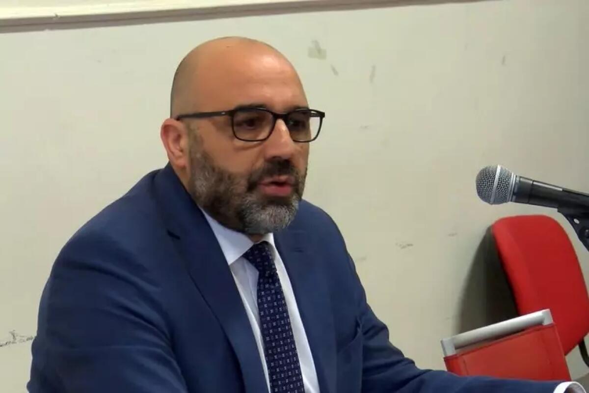 Rivolta frati, il sindaco: "Ostruzionismo non ci fermerà" - 