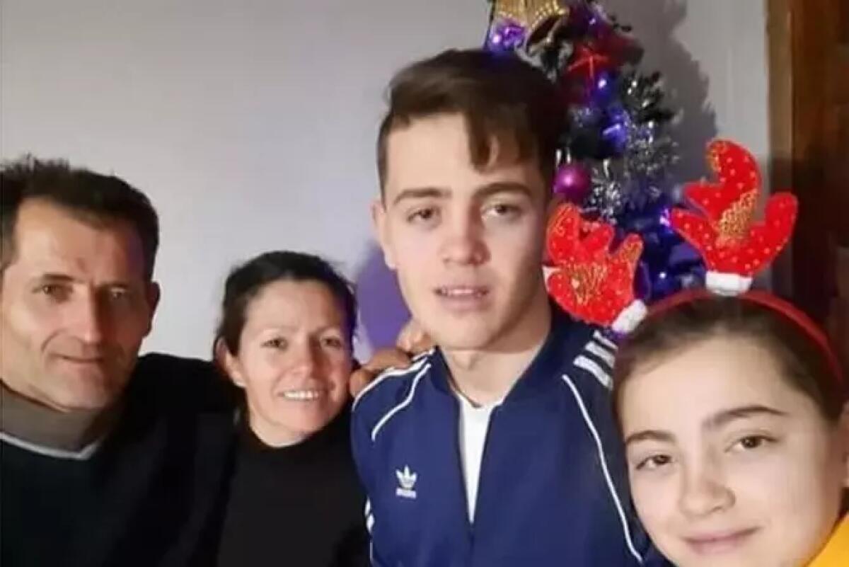 Padre, madre e due figli uccisi dal monossido di carbonio, altre 4 persone ricoverate in ospedale - 