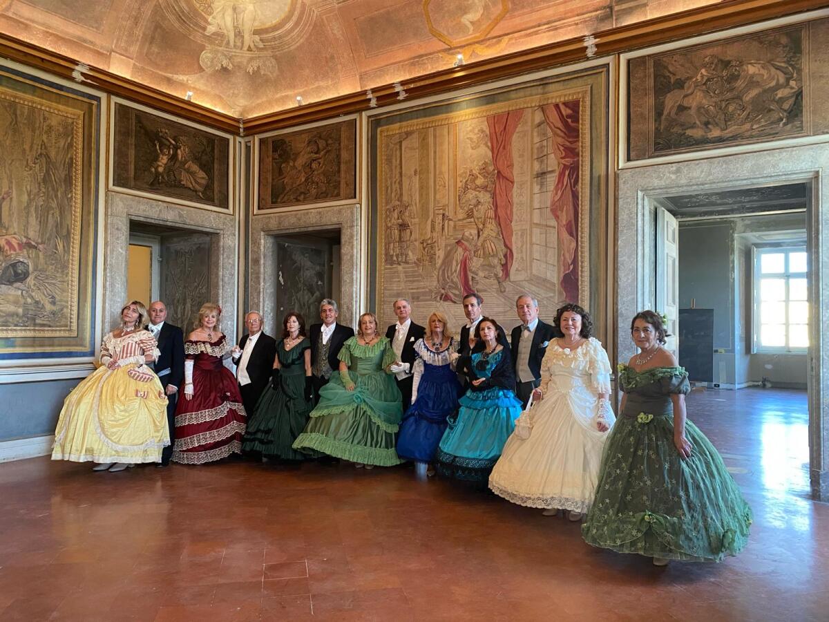 Reggia di Carditello, Carnevale degli Innamorati con rievocazioni e danze in costume - 