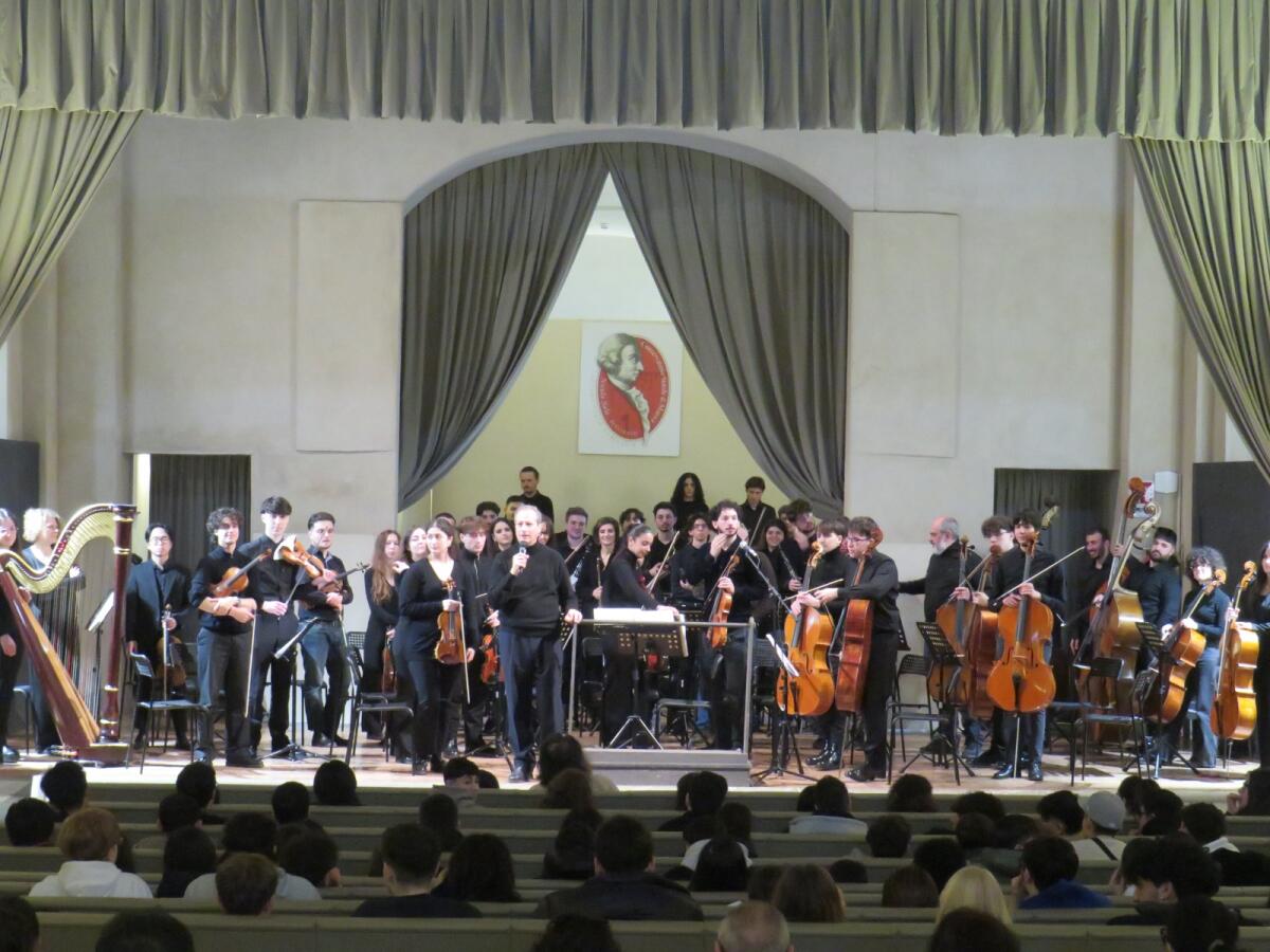 Il Liceo Musicale "Lombardi" al San Vittorino: un trionfo di note e orientamento tra presente e futuro - 