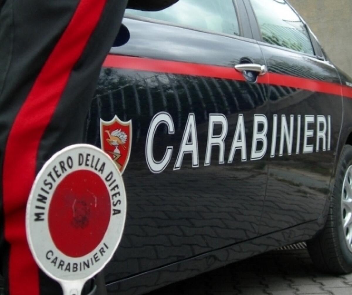 Con la cocaina in auto, 20 km di fuga contromano prima dello stop. - 