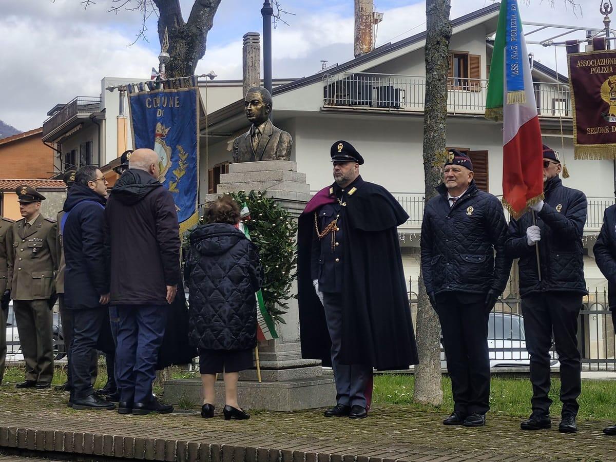 Montella. Gli studenti e la Questura di Avellino commemorano Giovanni Palatucci - 
