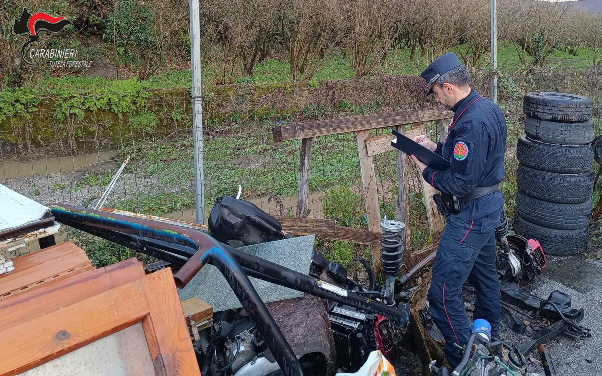 Inquinamento Fiume Sarno, denunciato proprietario di un fondo - 