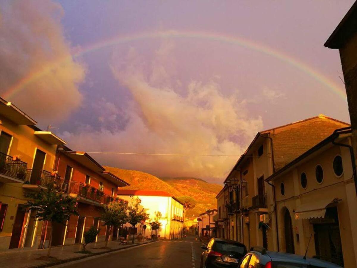 Siamo i figli della pietra e del castagno: lettera d'amore a una Cervinara che non vuole smettere di sperare - 