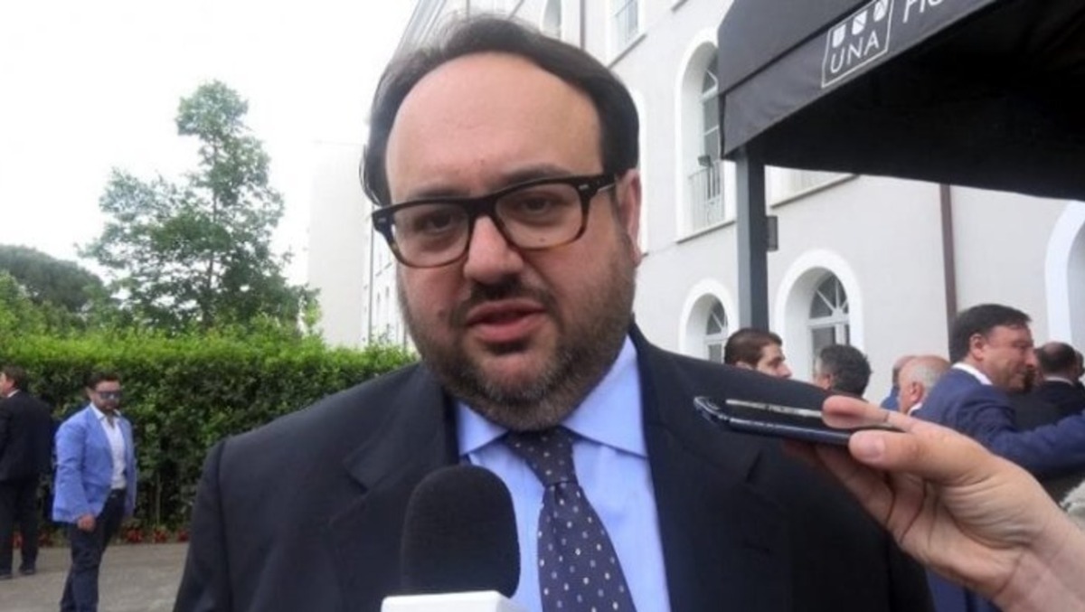 Carmine Valentino torna in Provincia - 