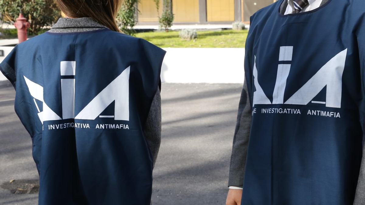 Campania, blitz contro i clan: 71 indagati - 