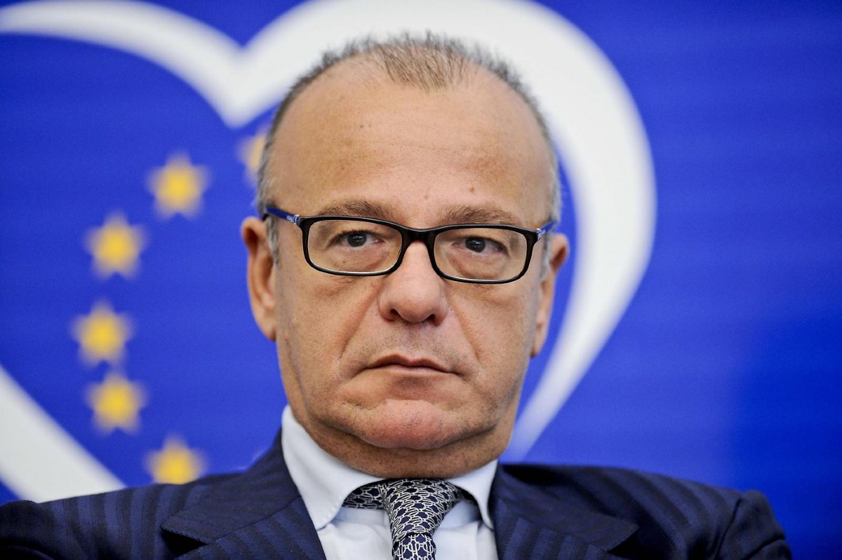 Avellino, Rotondi convoca la DC: il futuro dei cattolici - 