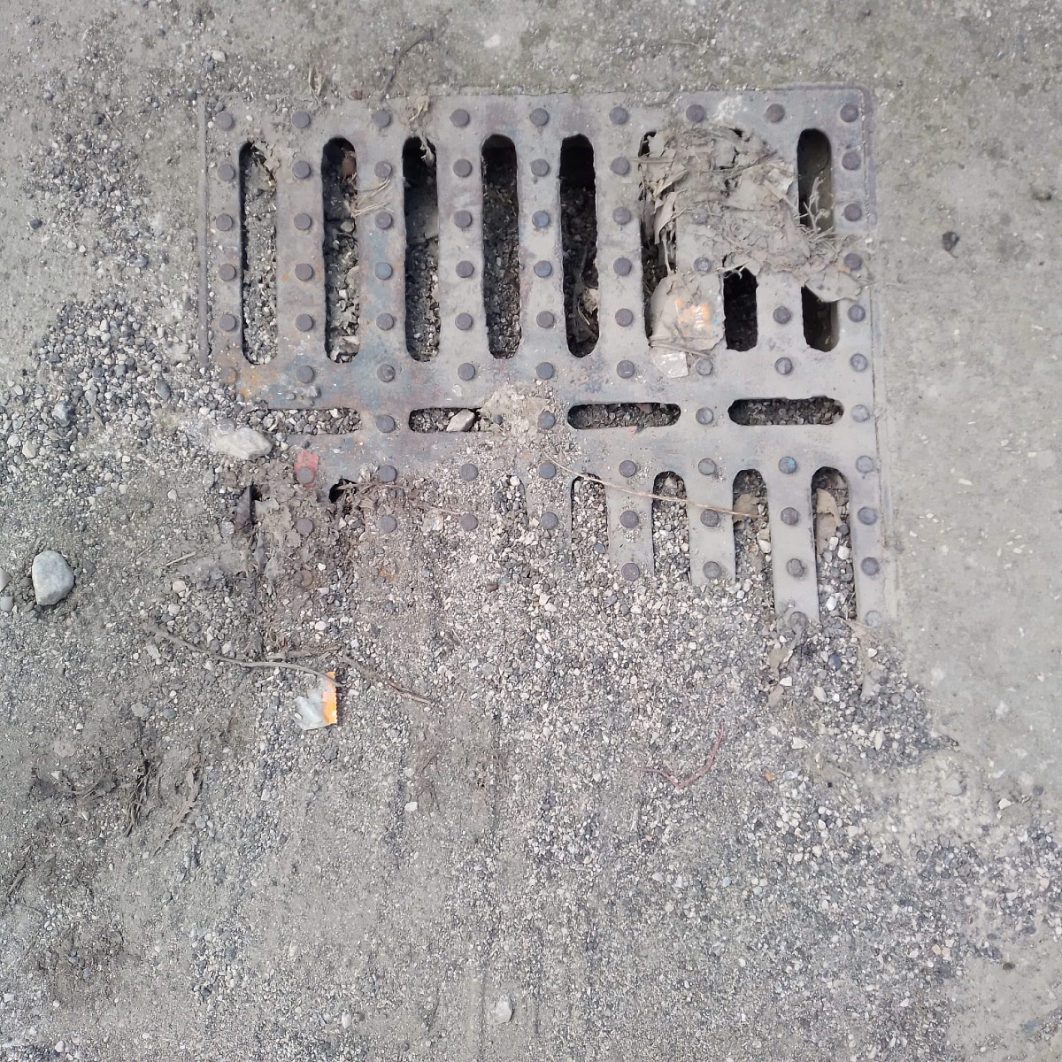 Cervinara, via Campo Sega: tasse pagate ma servizi zero - 