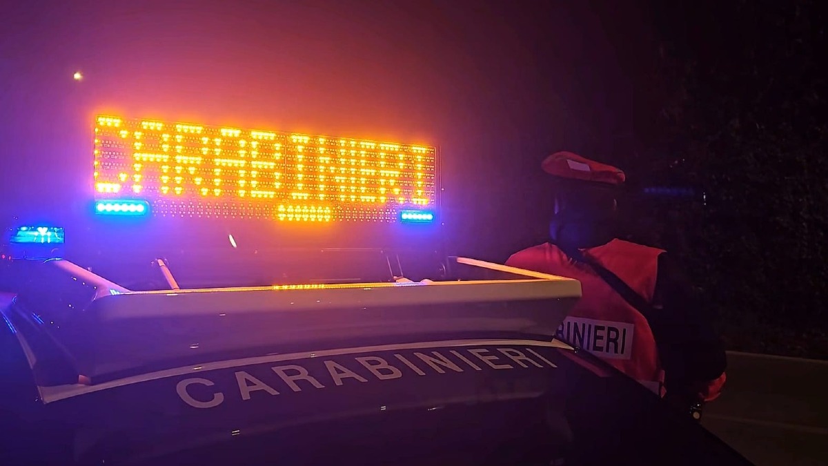 Rissa in un locale: feriti una 18enne e un 19enne irpino - 