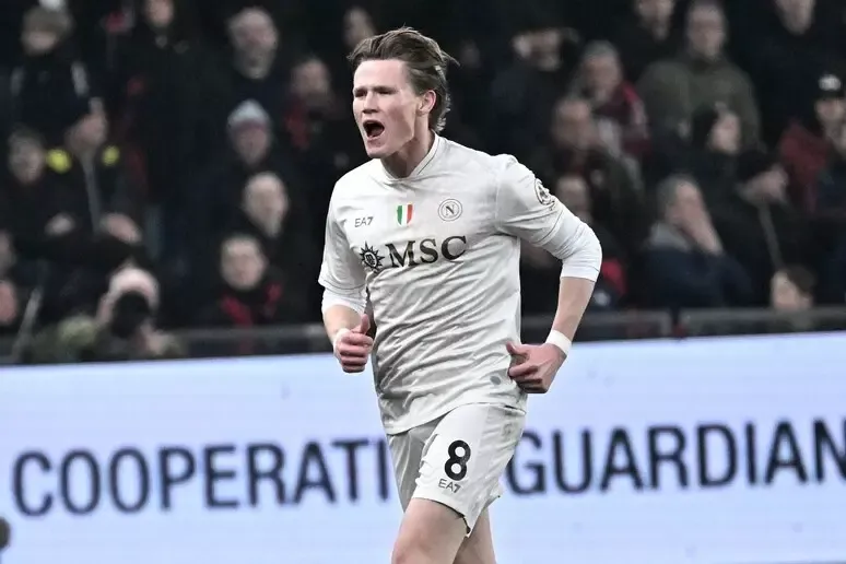 Napoli, torna McTominay: Conte ritrova i pezzi pregiati - 