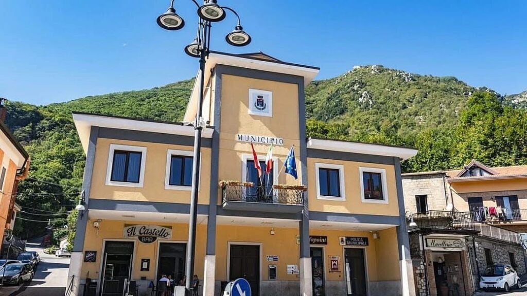 Summonte, lo scandalo del Municipio - 