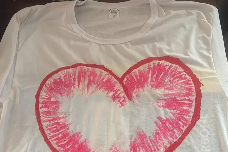 Monaldi: magliette bianche e cuori rossi per i chirurghi - 