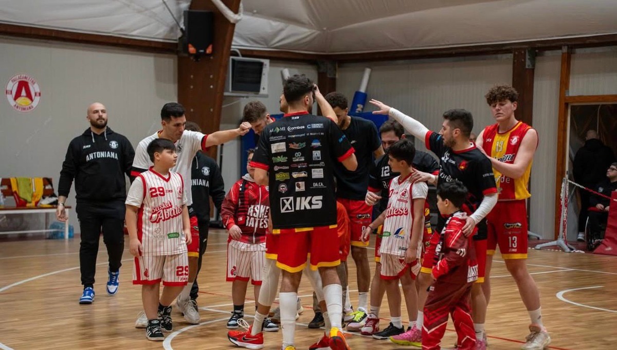 Scandone, missione sesta vittoria - 