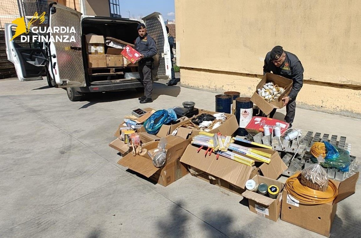 Benevento: sequestrati 102 kg di botti, arrestato un uomo - 