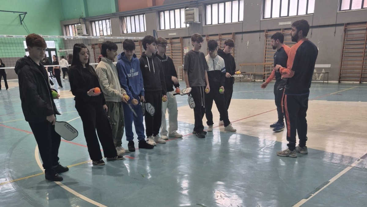 Lombardi di Airola: al via il progetto "Racchette in classe" - 