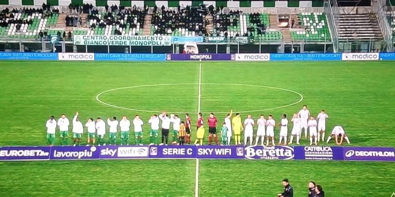 Longo stende il Benevento: al "Veneziani" il Monopoli vince 2-1 - 