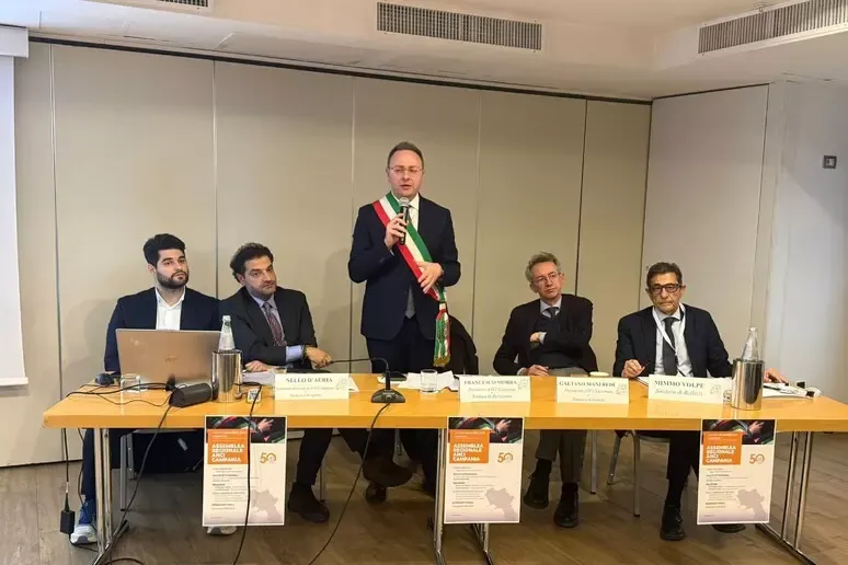 Anci Campania, Francesco Morra eletto Presidente: "Inizia una nuova stagione per i Comuni" - 
