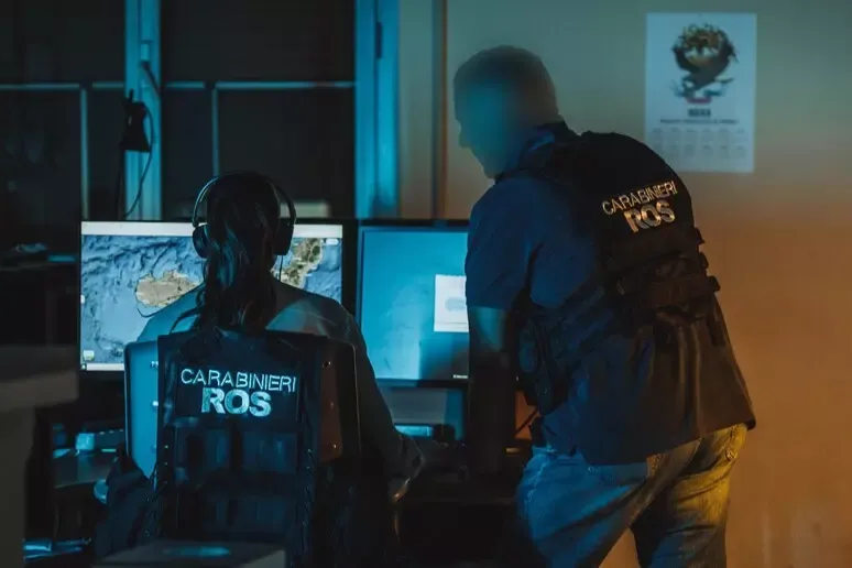 17enne arrestato dal Ros: progettava una strage a scuola - 