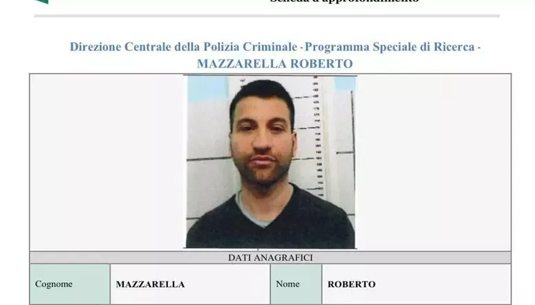 In hotel da 1000 euro a notte: preso a Vietri il boss Roberto Mazzarella - 