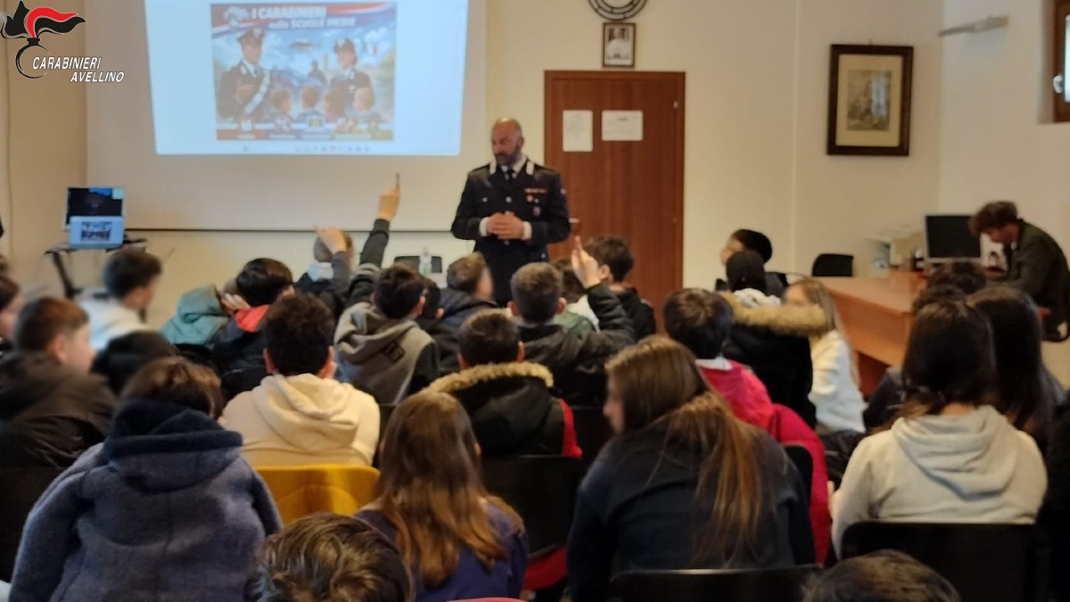 Carabinieri Avellino: educazione alla legalità e prevenzione per tutti - 