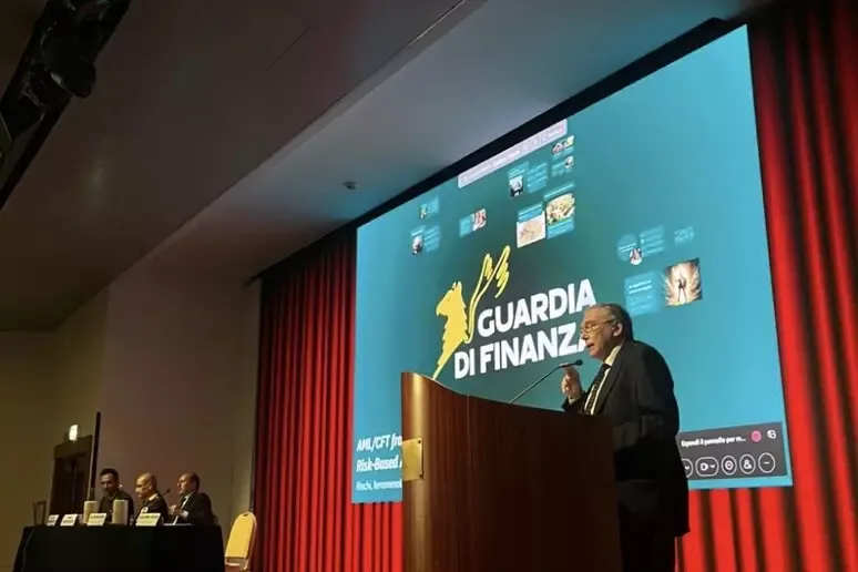 Antiriciclaggio: notai e Guardia di Finanza rafforzano la sinergia - 