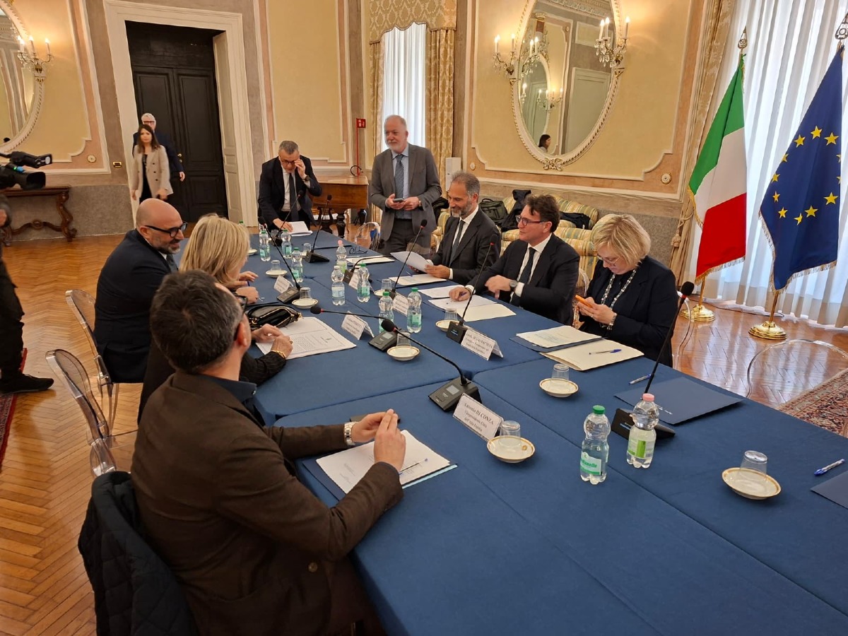 La Commissione parlamentare per le Questioni regionali ad Avellino - 