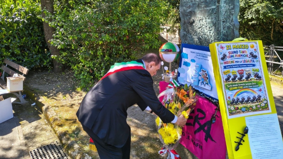 Benevento ricorda Delcogliano e Iermano a 44 anni dal tragico agguato - 