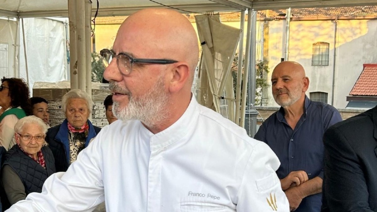 Franco Pepe a Pietrelcina: debutta la pizza "Pucynara" al carciofo - 