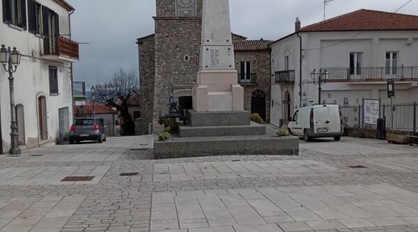 Sacrilegio a Trevico: rubato l'oro della Madonna nella Cattedrale