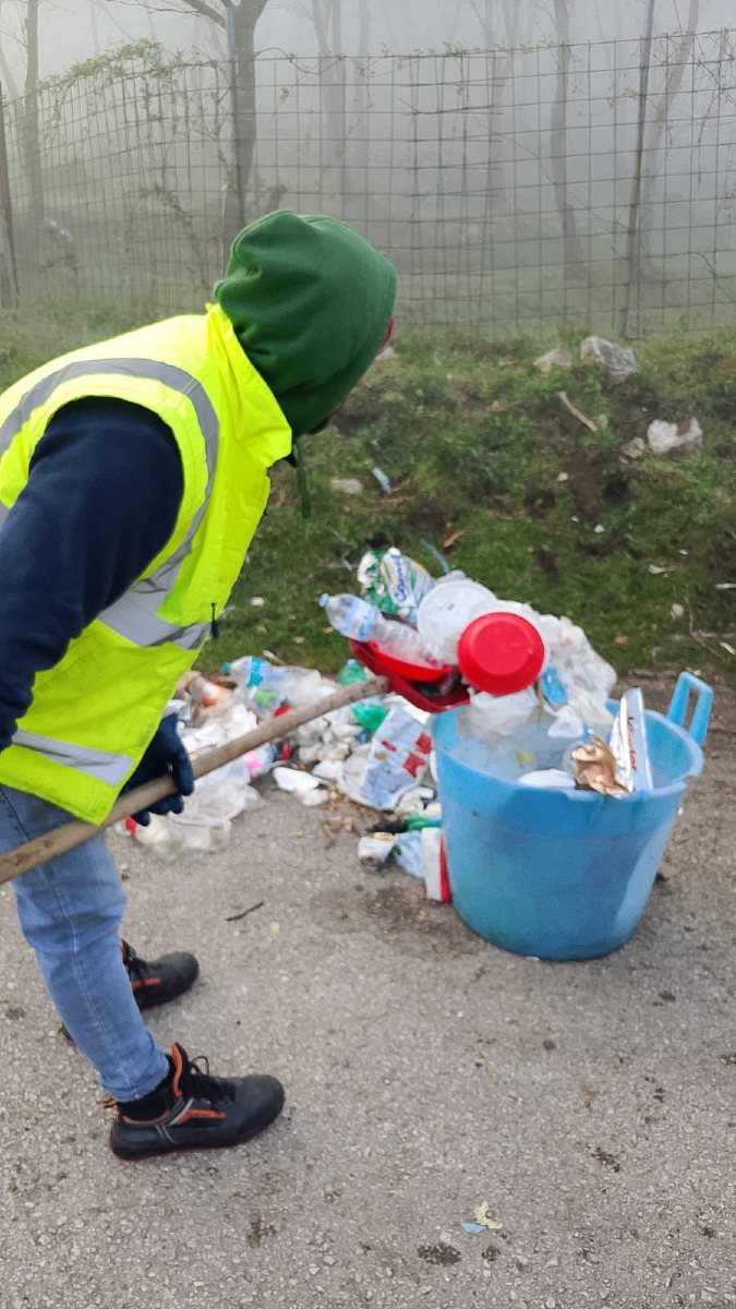 Cervinara Località Coppola Rimozione Rifiuti Pasquetta 2026