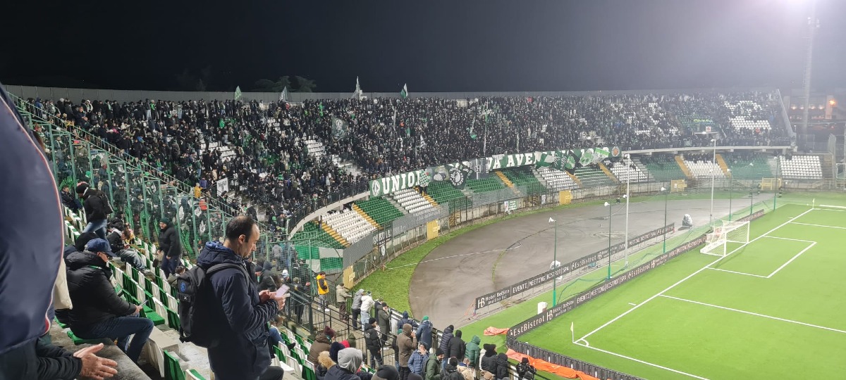 Estasi al Partenio-Lombardi: L'Avellino piega il Modena e sogna in grande - 