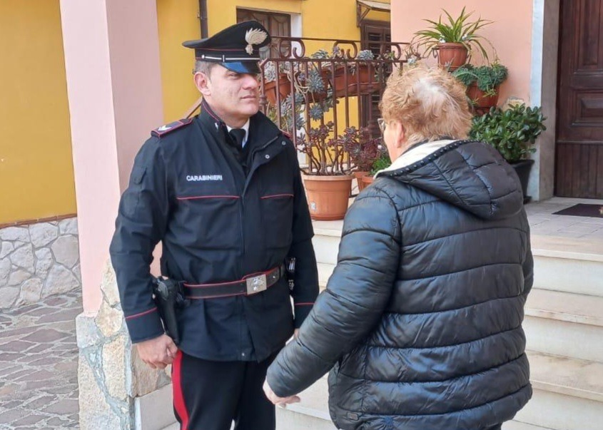 Chiusano, anziani sventano dieci truffe: decisiva l'arma del dialogo - 
