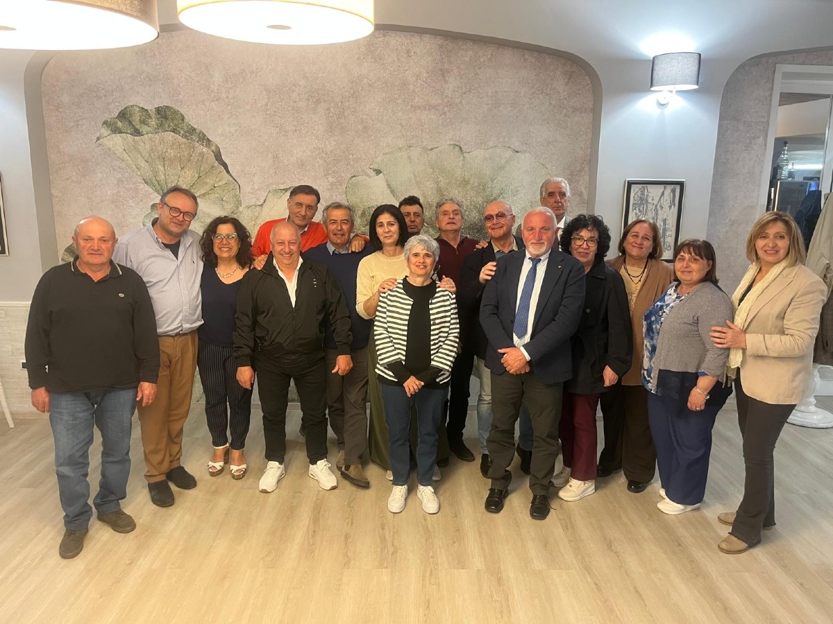 I "giovani" del '63 di Castelvenere: cin cin per i 63 anni - 