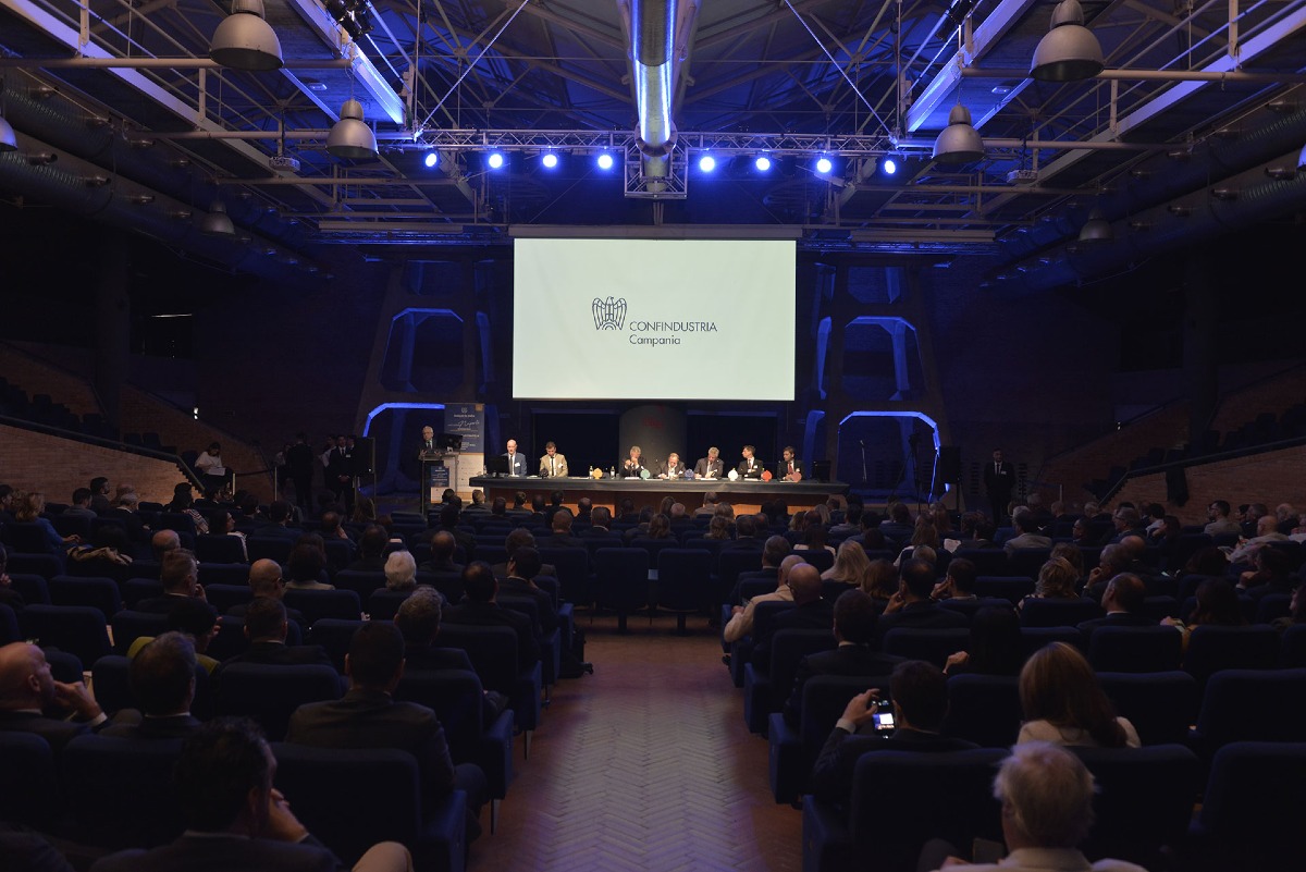 Campania, regina di puntualità: l'elenco delle 86 imprese top - 