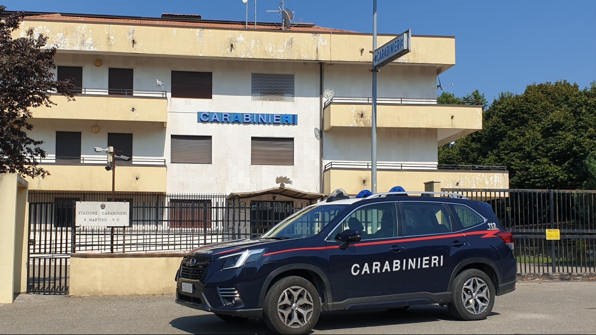 Minaccia i genitori con un coltello: arrestato 41enne a San Martino Valle Caudina - 